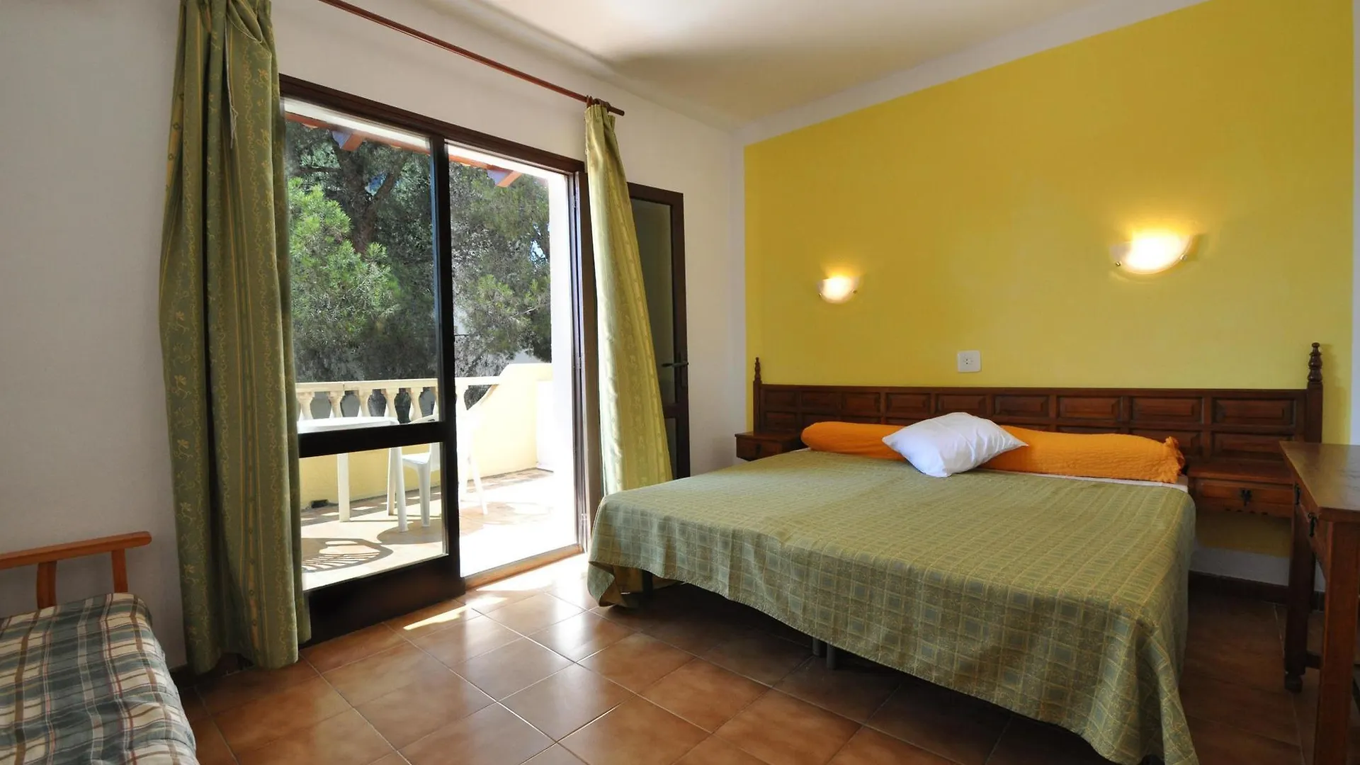 Guest house Don Carlos Peguera